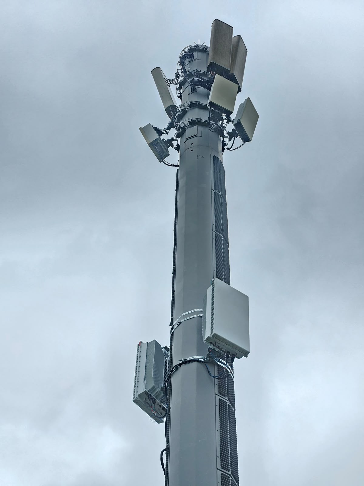 Antenne temporanee 5G al Rock in Rio 2026, palo multi-settore